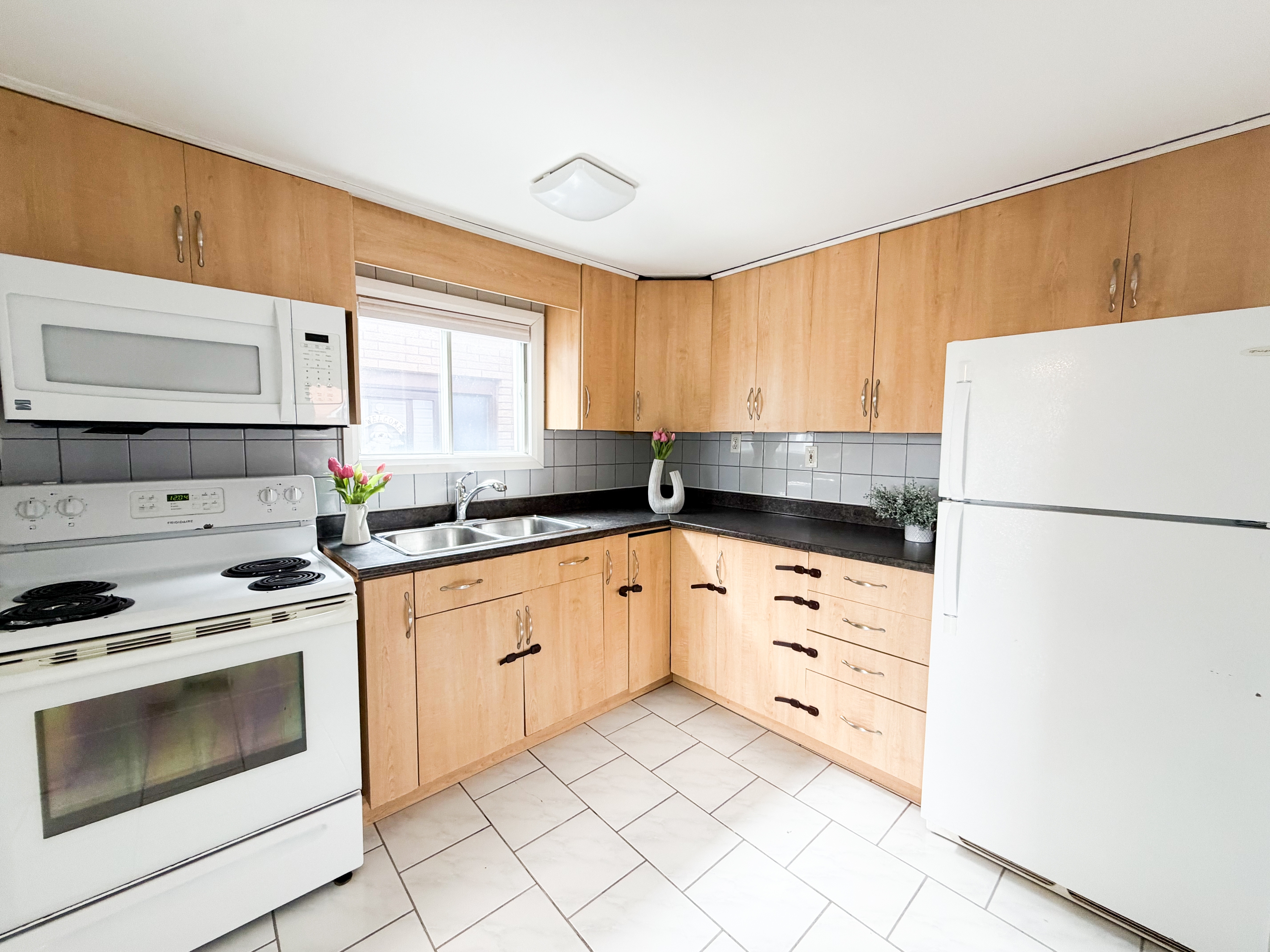 24 Morrison Avenue - 1