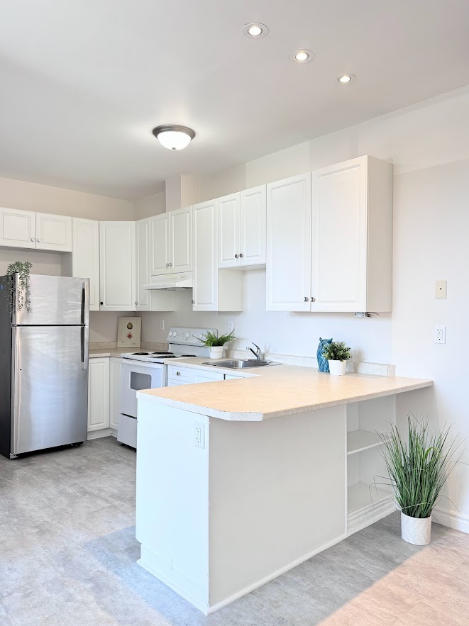 323 2nd Avenue North - 200