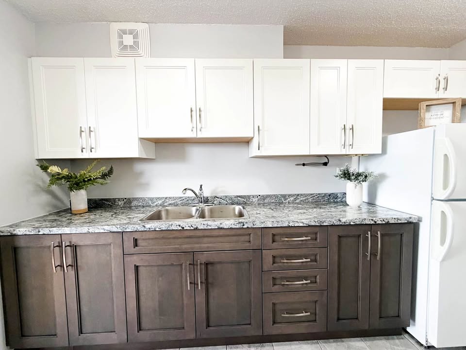 901 Lasalle Boulevard - I
