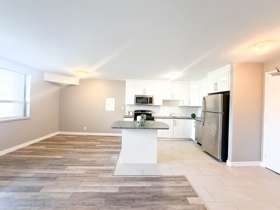 1140 Ramsey View Court - M