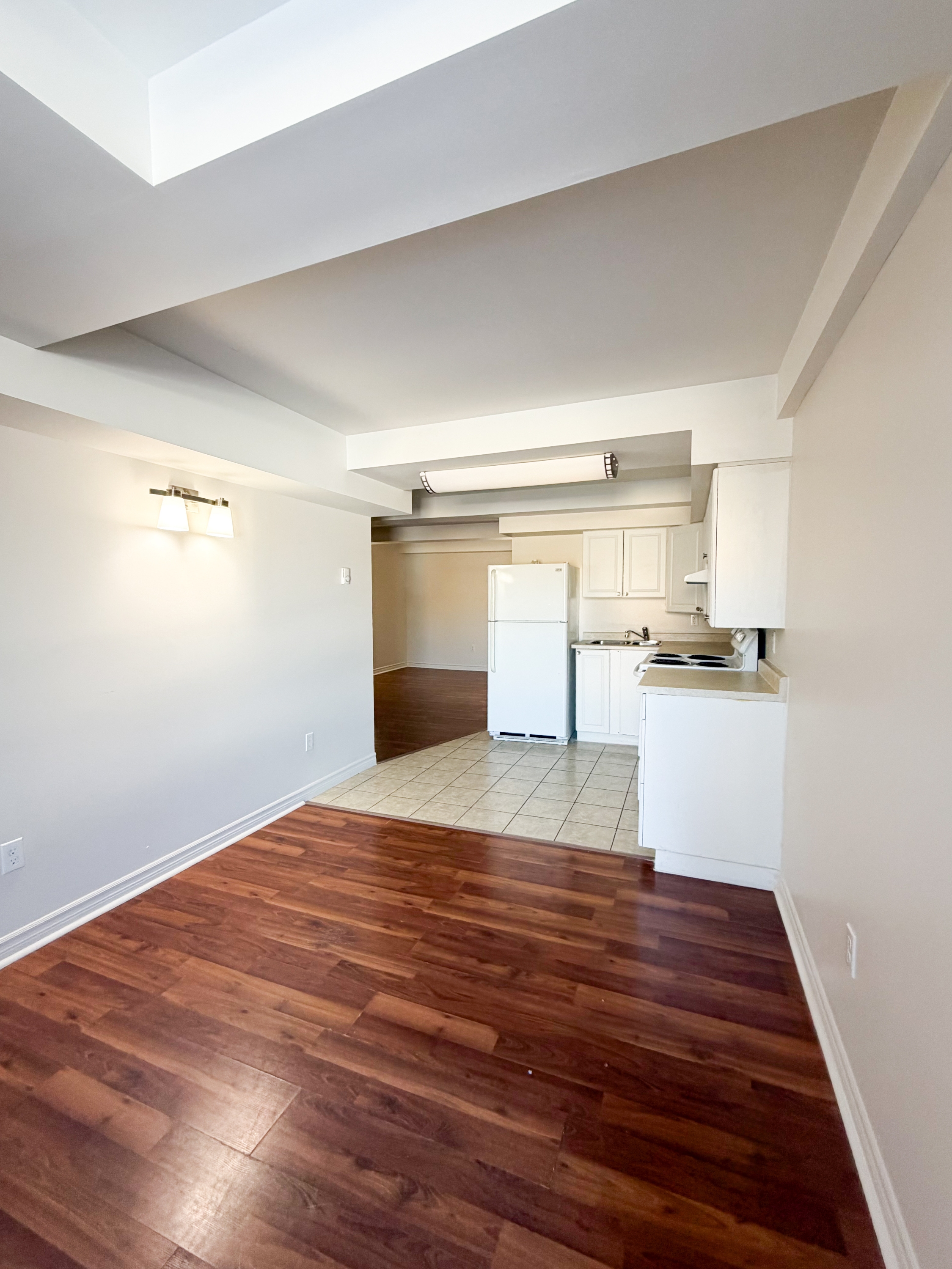 323 2nd Avenue North - 214