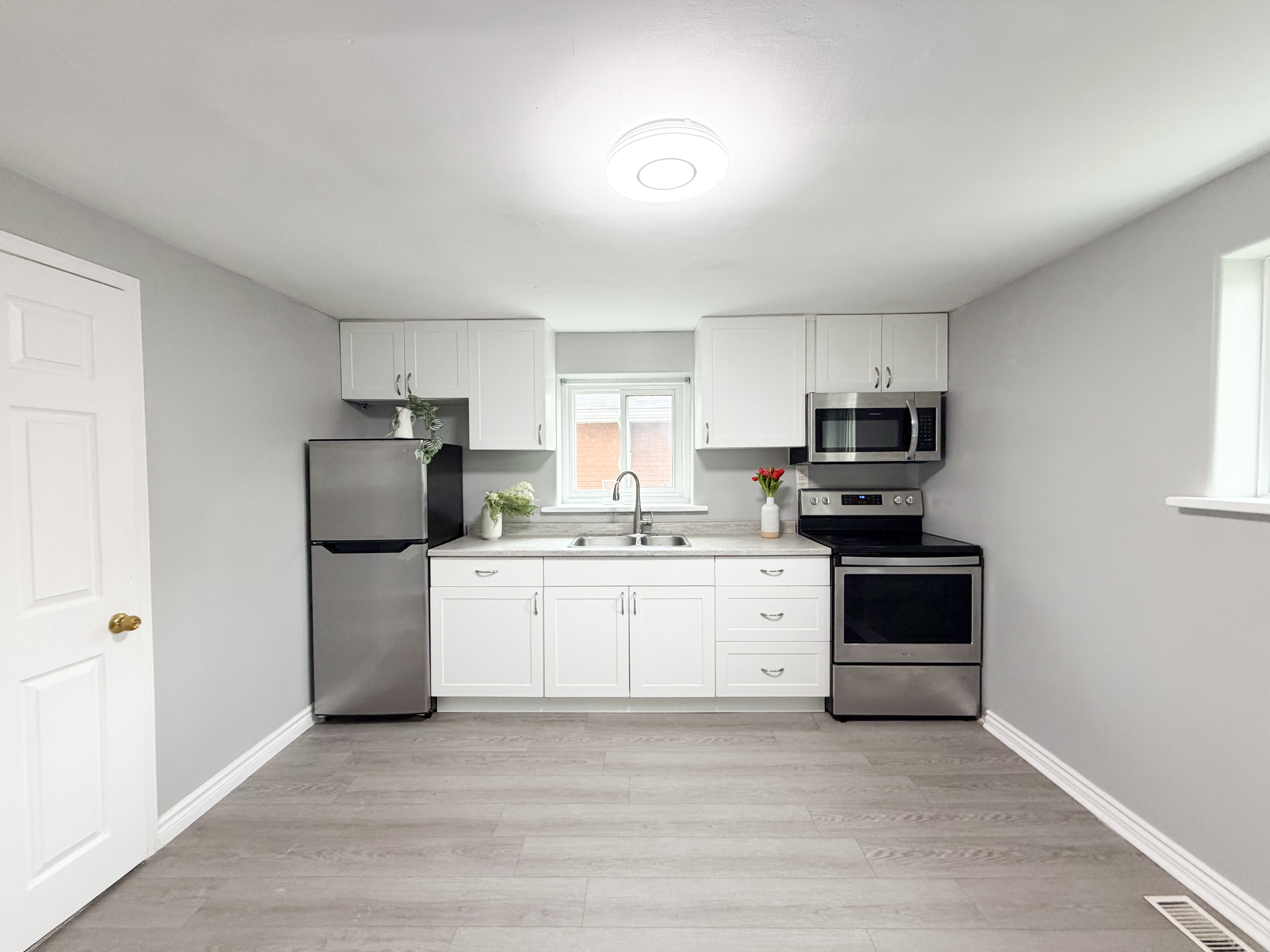 72 Morrison Avenue - 1